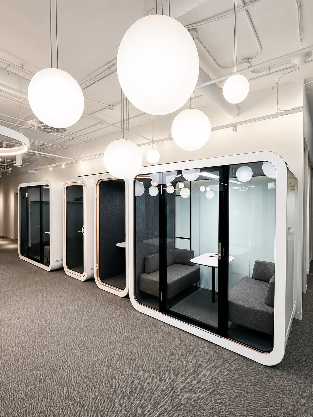 Focus pods: where privacy belongs on an open-plan floor