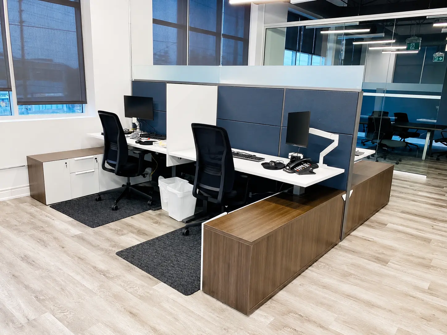 Workstations •1105D Kingston Rd